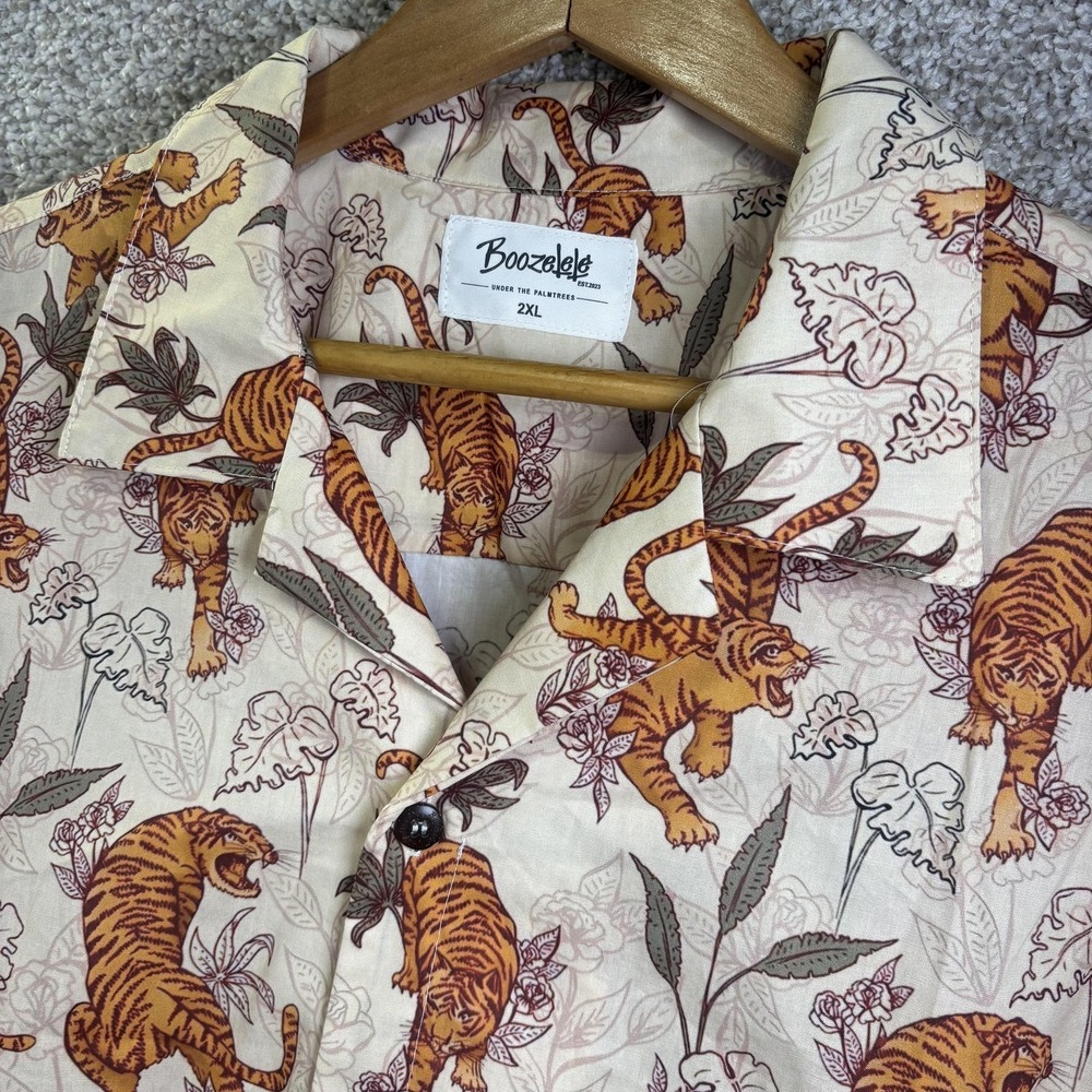 Boozelele‎ Shirt Mens 2XL Beige Tiger Print Short Sleeve Button Up Cotton